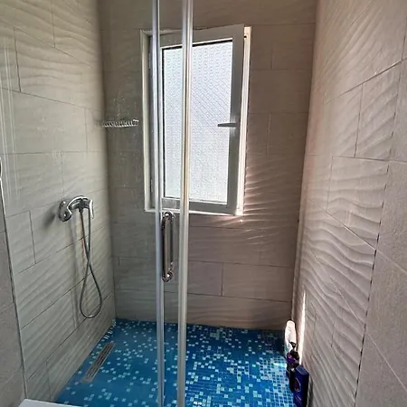 Bright 50m From The Daire *