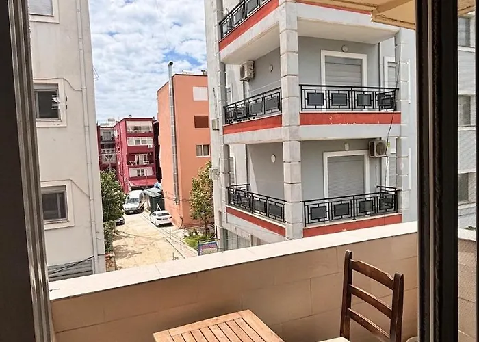 Daire Bright 50m From The